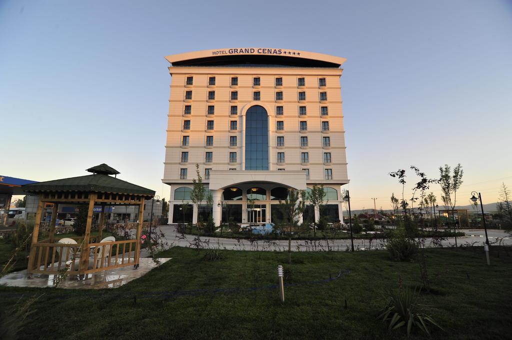 Grand Cenas Hotel Agrı Exterior foto